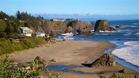 5 miles from this hotel. . Rentals in brookings oregon
